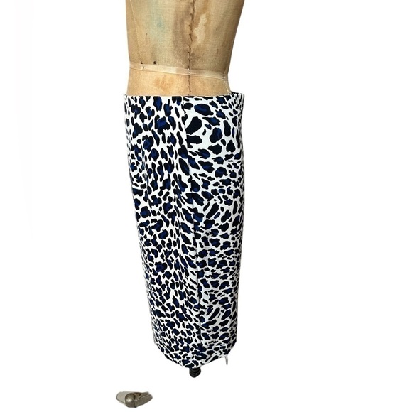 3/$20 bundle Worthington leopard print pencil skirt NWT size 6p - Picture 7 of 7